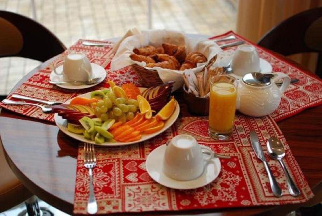 Akvilon Hotel Bakoe Buitenkant foto